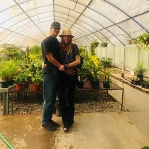 Meet your Posher, Hunter